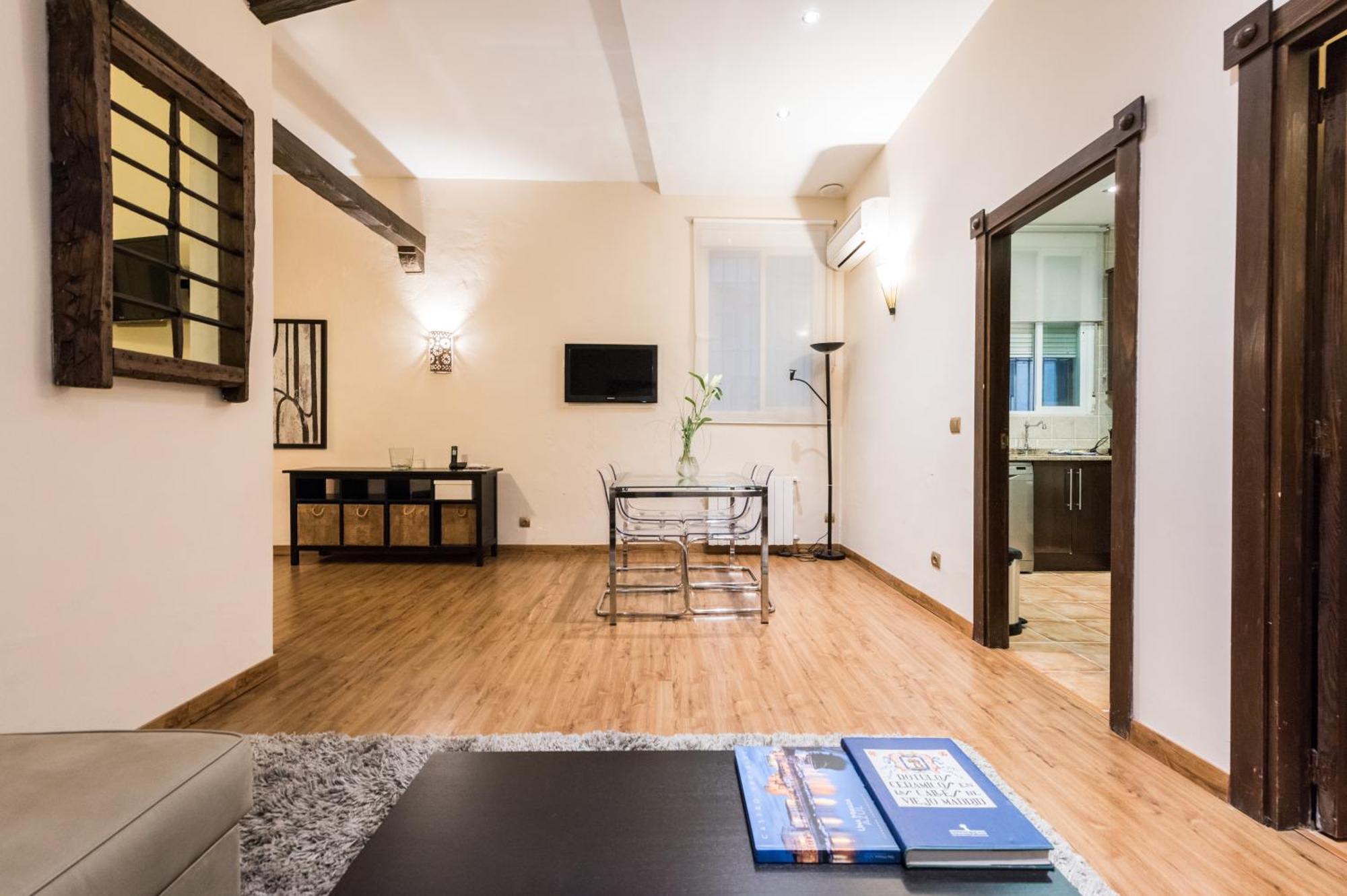 Apartament Downtown Jacuzzi Madryt Zewnętrze zdjęcie